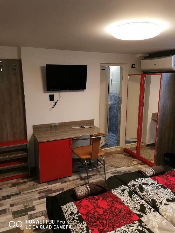 Hotel Belisimo 鲁塞 外观 照片